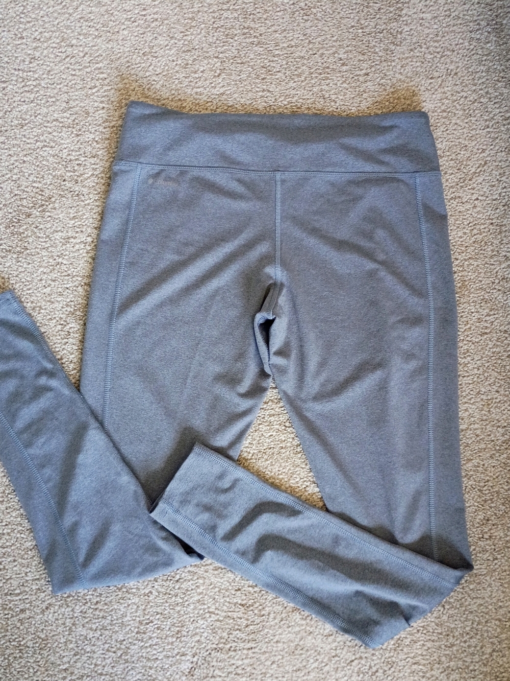 Columbia Gray leggins Women's Medium ,Activewear, Branded Tag